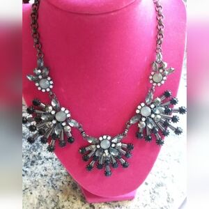 NEW NWOT Torrid Gemstone Statement Necklace